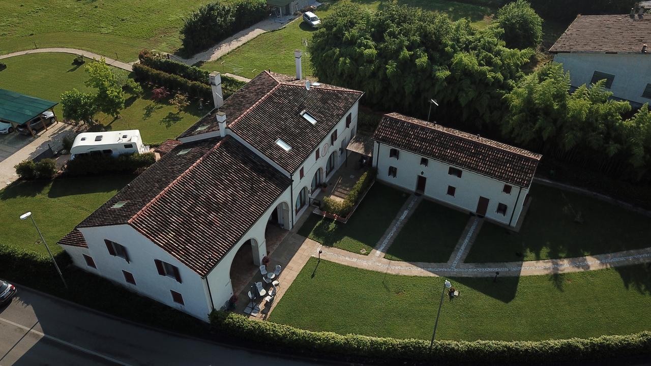 Agriturismo Terra Di Zosagna Breda di Piave Buitenkant foto